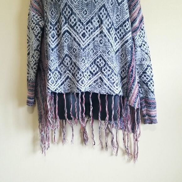 Mossimo Cowl Neck Poncho Sweater Sz small - Picture 4 of 7